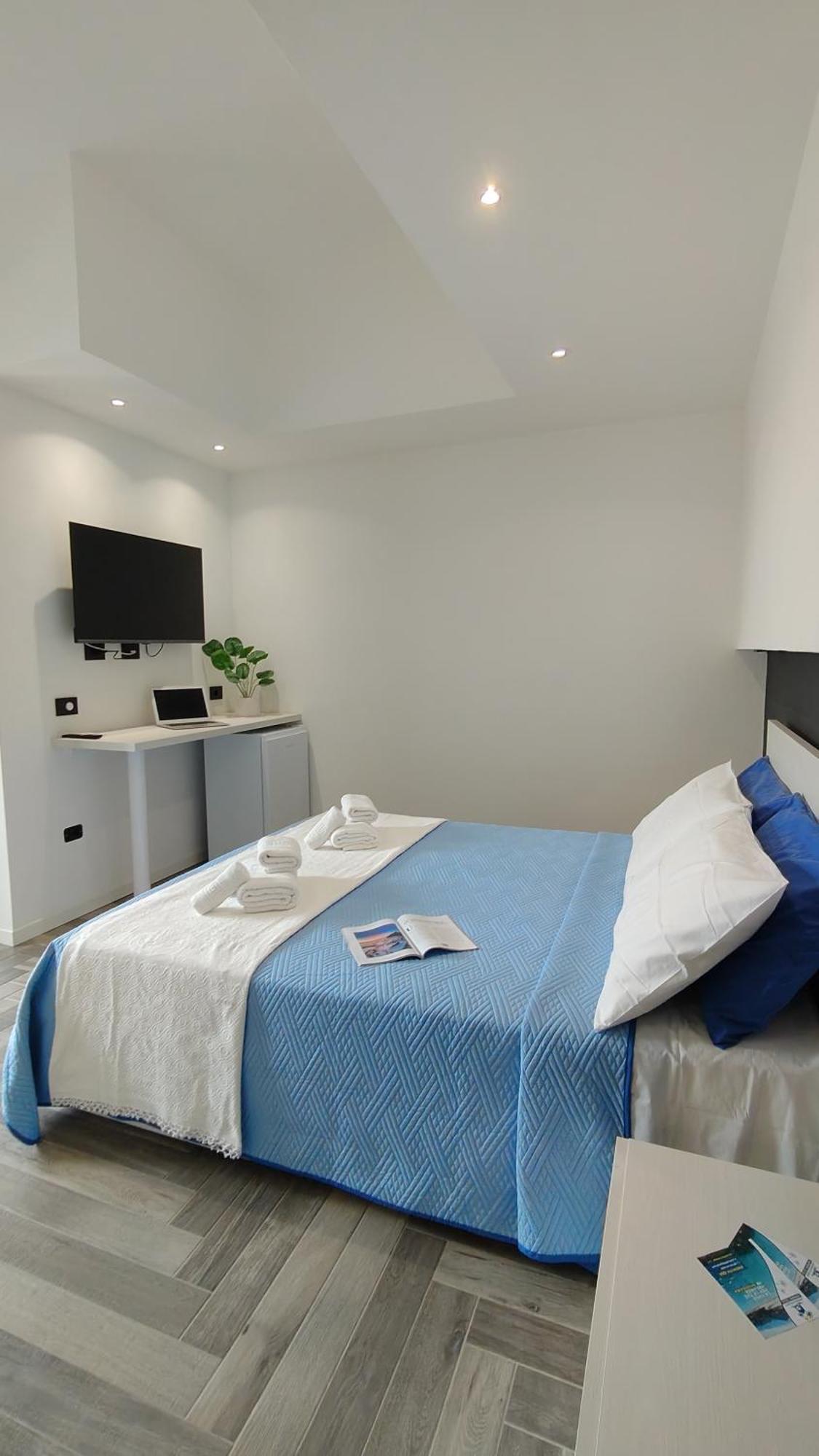 Stanza Idromassaggio 2 Hotel Quartu Sant'Elena Ngoại thất bức ảnh